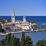 Lukas Apartment Porec